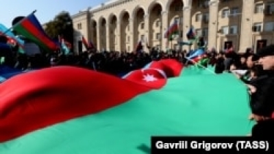 В Азербайджані проходять позачергові вибори президента 