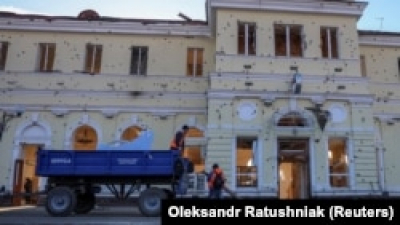 Через атаку РФ у Херсоні пошкоджений залізничний вокзал – «Укрзалізниця»