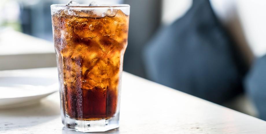 A dangerous soda has hit the market: what it contains and why it's harmful to our health.